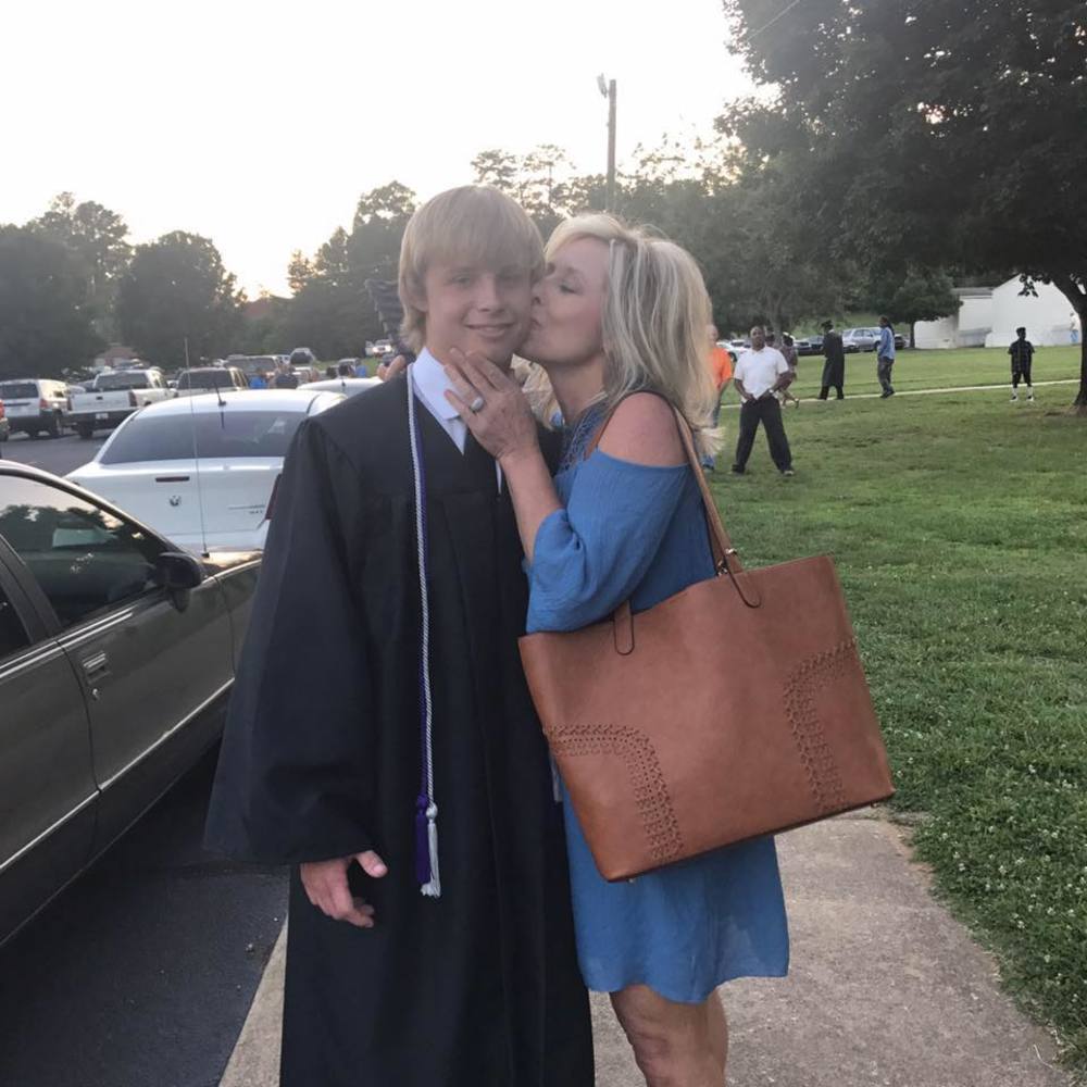 Meet your Posher, Traci